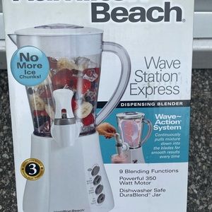 HAMILTON BEACH
Wave Station Express Dispensing Blender